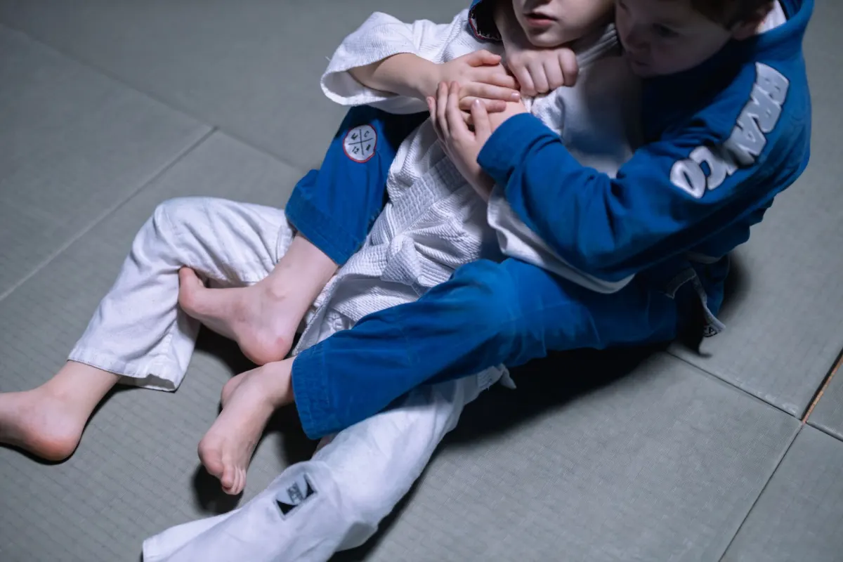 Arts martiaux sécurisés pour enfants : top 5 des meilleurs choix